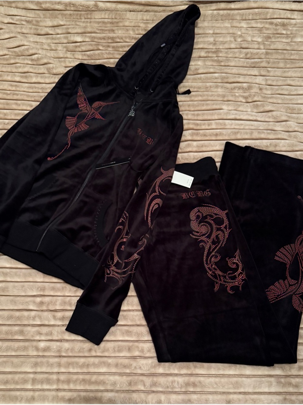 BCBGMaxAzria Black Wide Leg Pants & Hoodie Set with Rose Gold Stud Detailing